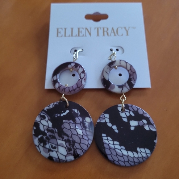 Ellen Tracy 90's Black and Gray Aycrlic Reptile‎ Double Side Drop Earrings - Picture 1 of 4